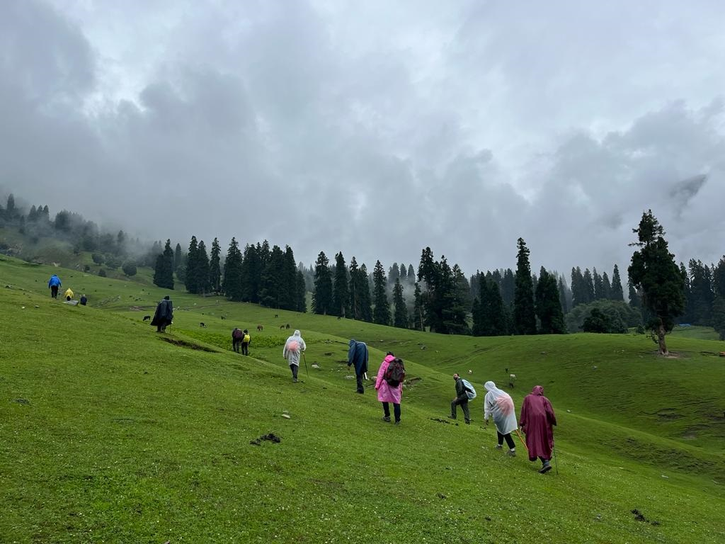 National Himalayan Trekking Cum Training Expedition Kashmir Great Lakes 2025